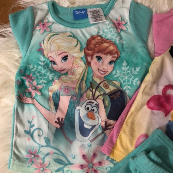 Pajama Set bundle - Picture 2 of 3